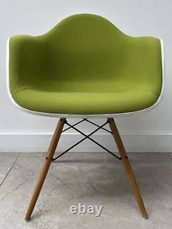 GENUINE CHARLES EAMES DAW CHAIR FOR VITRA kitchen dining office