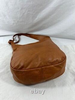 Genuine vintage SEDGWICK tan leather shoulder bag purse hobo